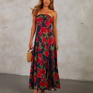 Vici Getaway Garden Strapless Floral Print Maxi Dress M NWOT